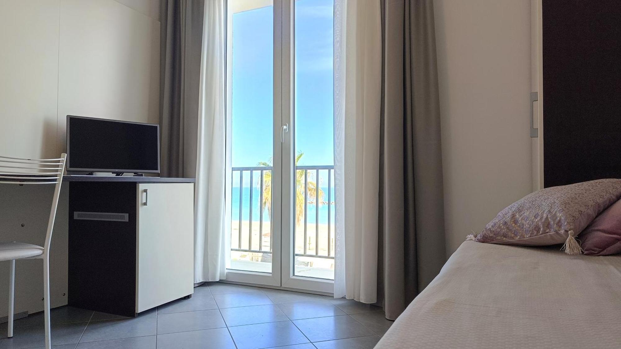 Lido Rooms & Apartments Lido di Fermo Ngoại thất bức ảnh